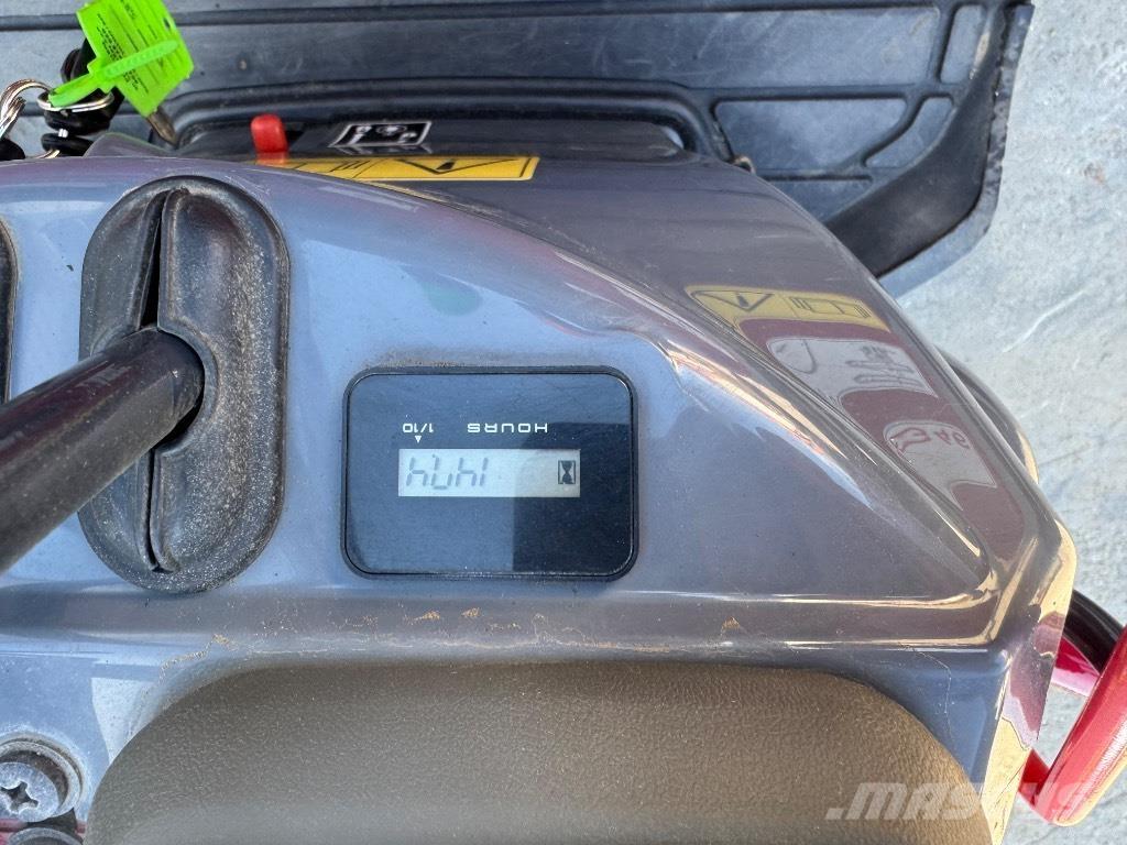 Yanmar SV08 (1F994) Εκσκαφάκι (διαβολάκι) < 7t