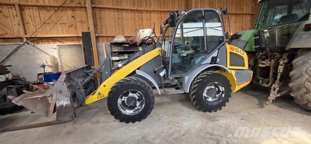 Wacker Neuson 850 Φορτωτές με λάστιχα (Τροχοφόροι)