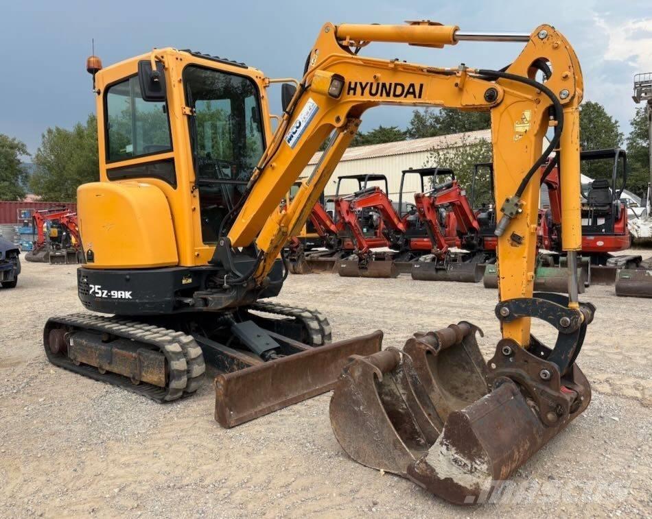 Hyundai R25Z-9 AK Εκσκαφάκι (διαβολάκι) < 7t