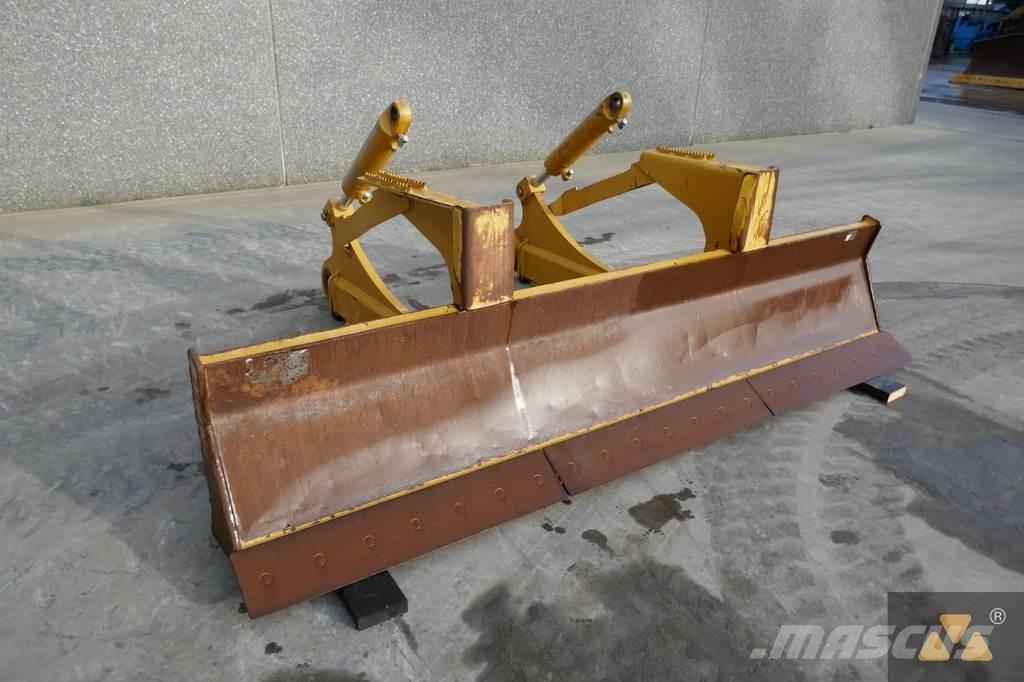 CAT Skidder blade Πτερύγια