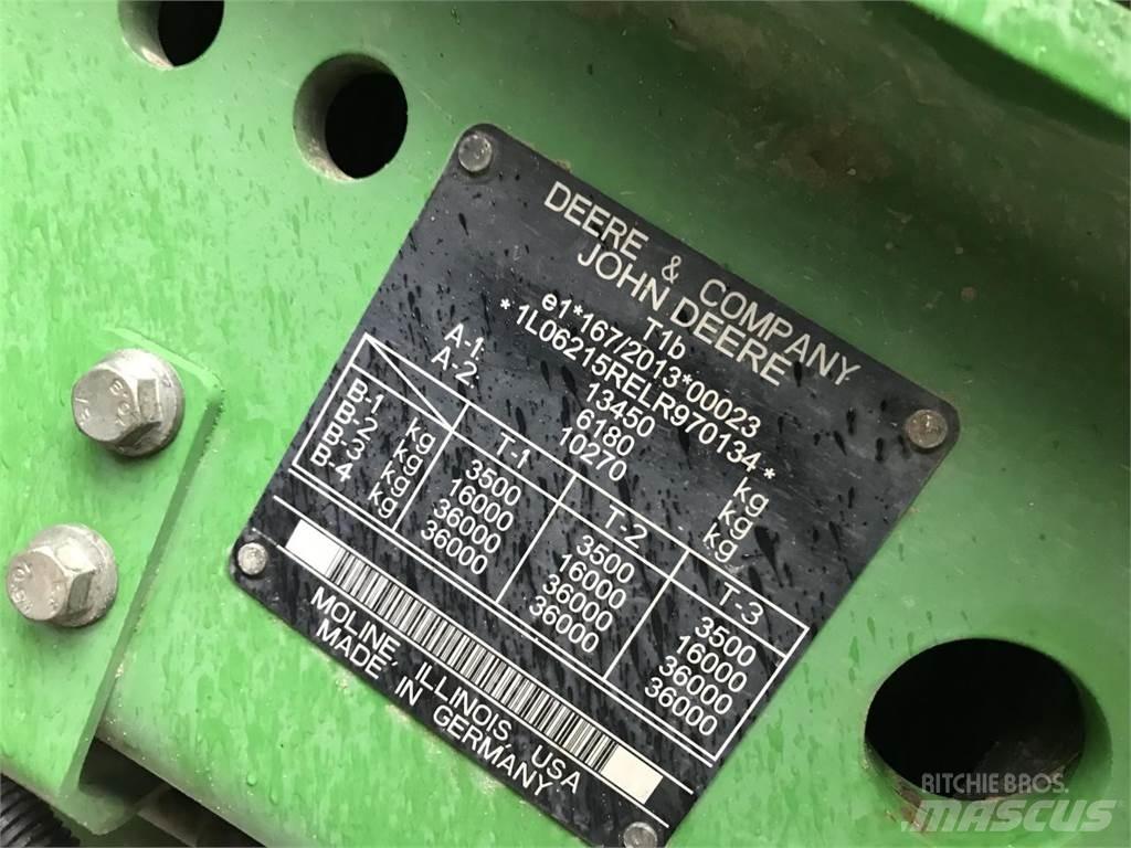 John Deere 6215R Τρακτέρ