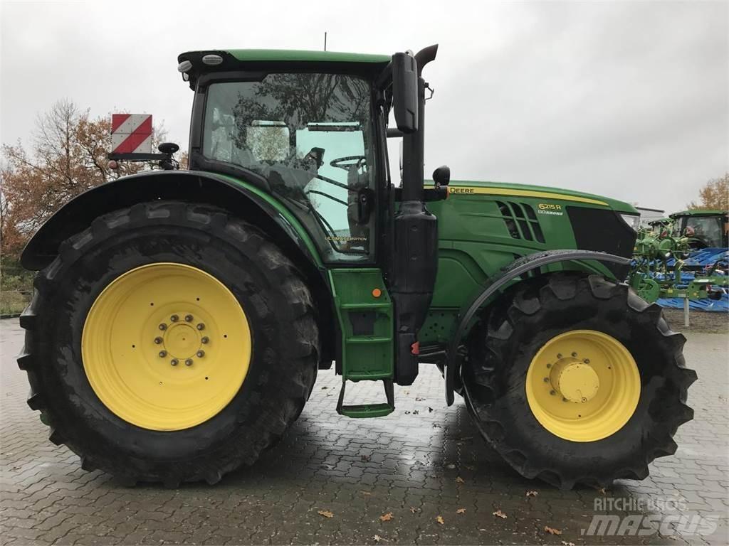 John Deere 6215R Τρακτέρ