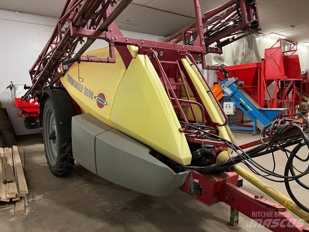 Hardi Commander 3200 Ρυμουλκούμενα ψεκαστικά