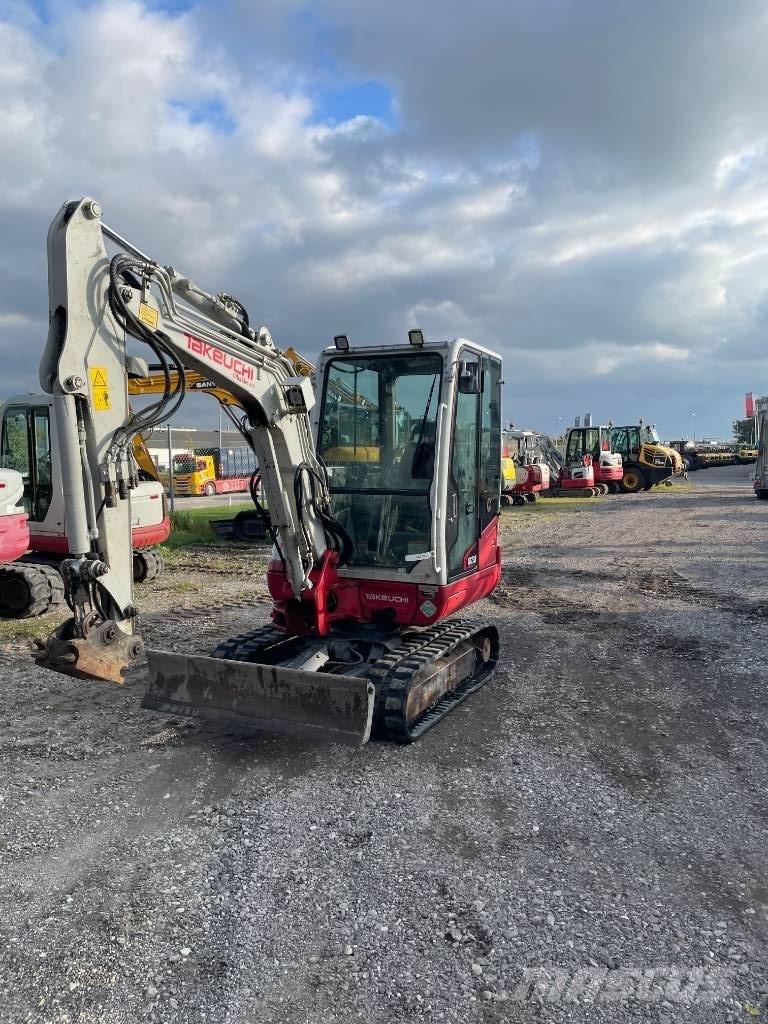Takeuchi TB 230 Εκσκαφάκι (διαβολάκι) < 7t
