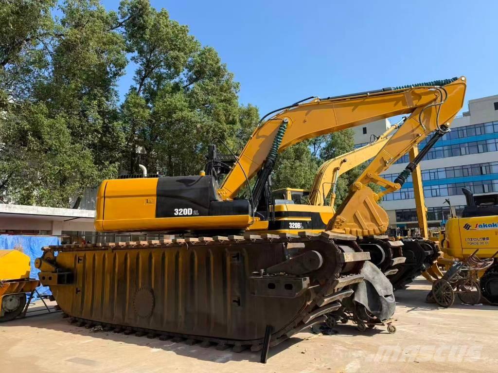 CAT 320 D Αμφίβιοι εκσκαφείς