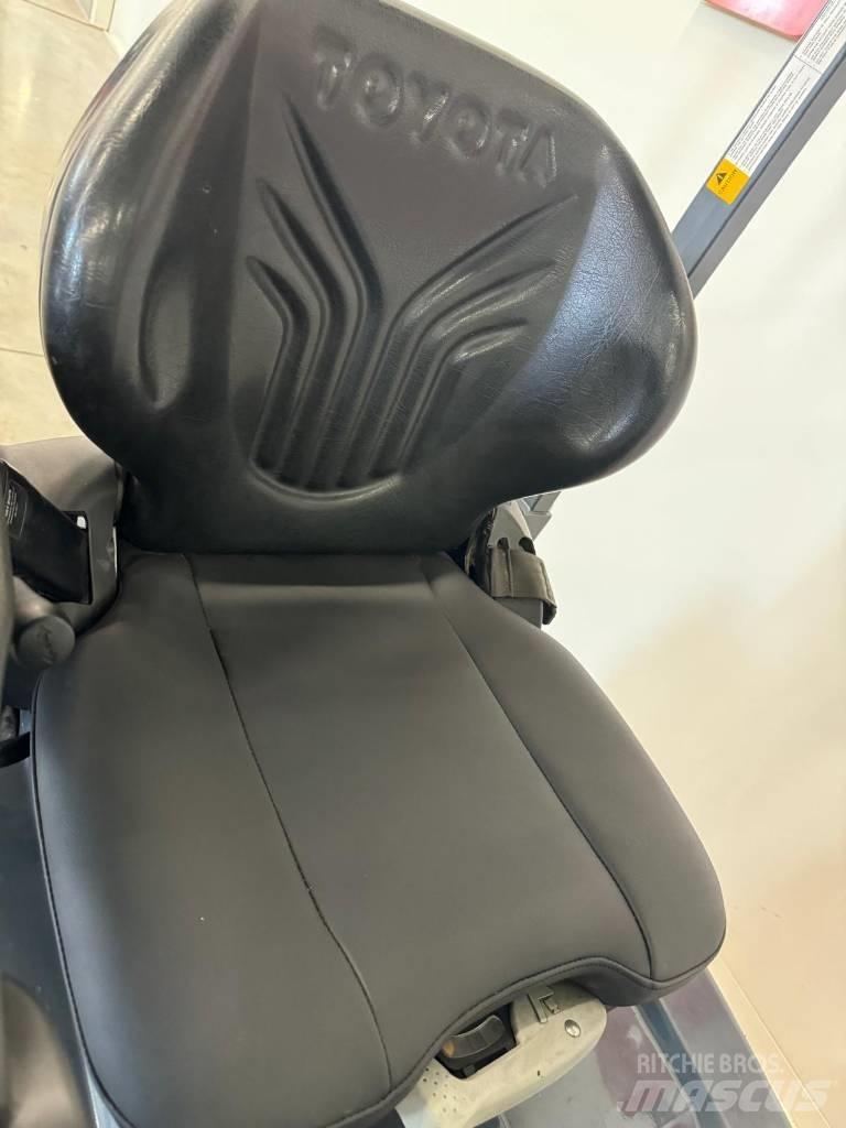 Toyota 10624 - 8FBE15T Ηλεκτρικά περονοφόρα ανυψωτικά κλαρκ