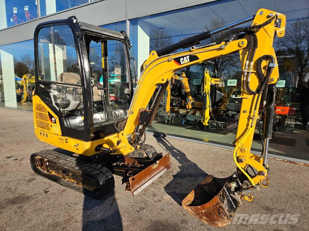 CAT 301.7 D Εκσκαφάκι (διαβολάκι) < 7t