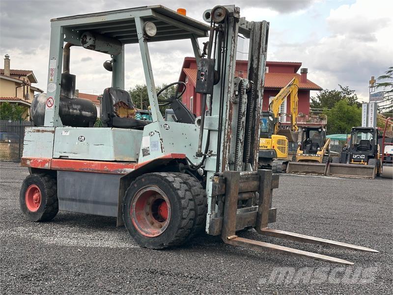 OM DI35C Περονοφόρα ανυψωτικά κλαρκ - άλλα