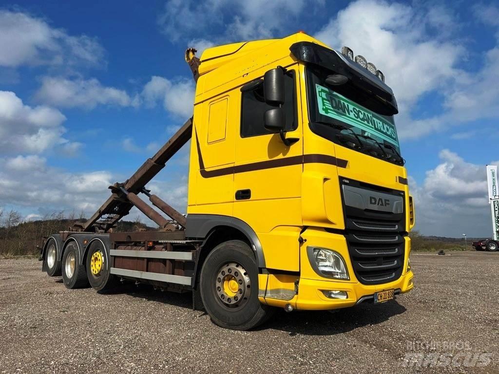 DAF XF 530 8x2-*4 Φορτηγά ανατροπή με γάντζο
