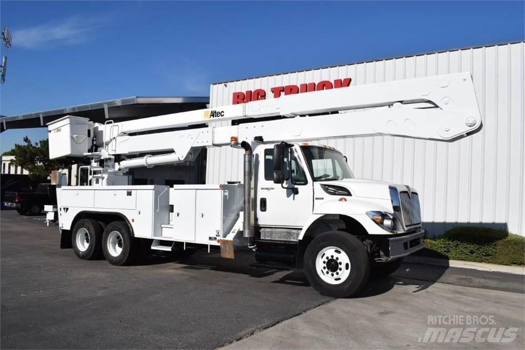 Altec A77T Εναέριες πλατφόρμες τοποθετημένες σε φορτηγό