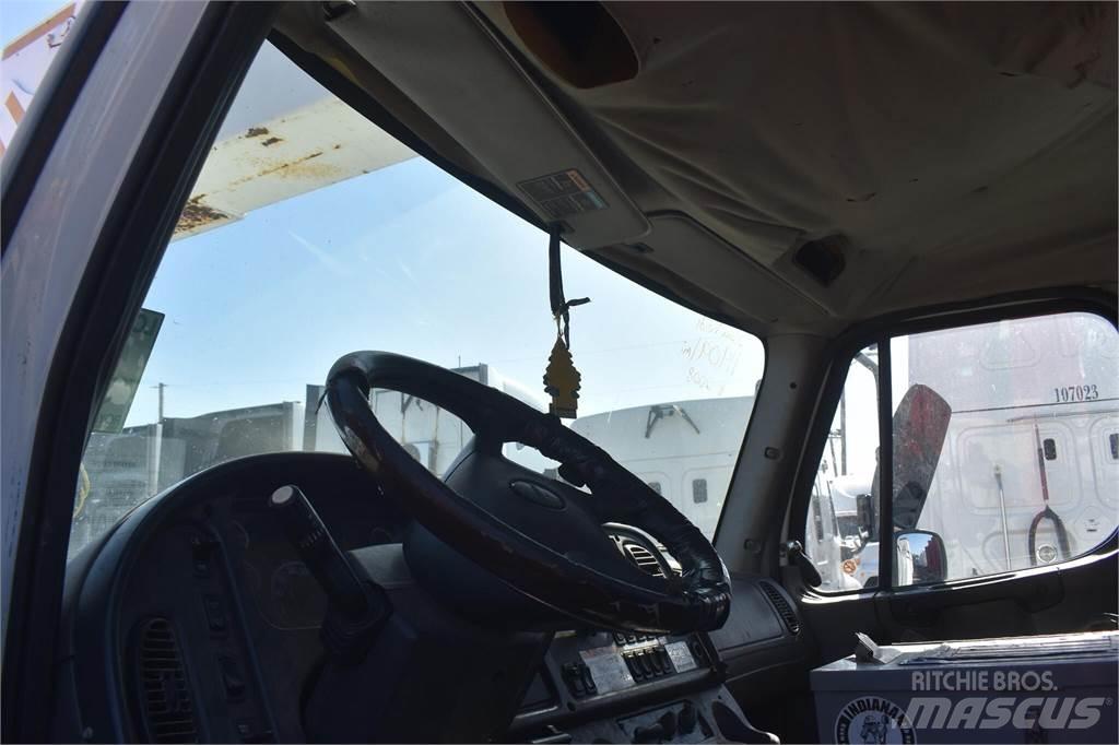 Altec AA55 Εναέριες πλατφόρμες τοποθετημένες σε φορτηγό