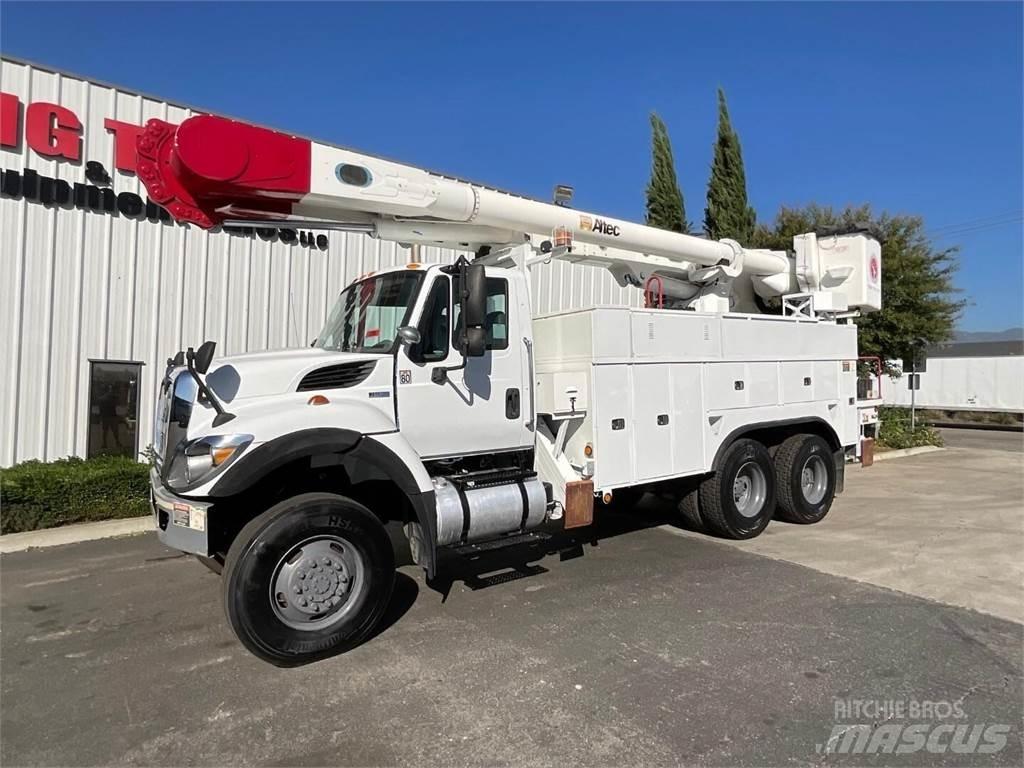 Altec AM55 Εναέριες πλατφόρμες τοποθετημένες σε φορτηγό