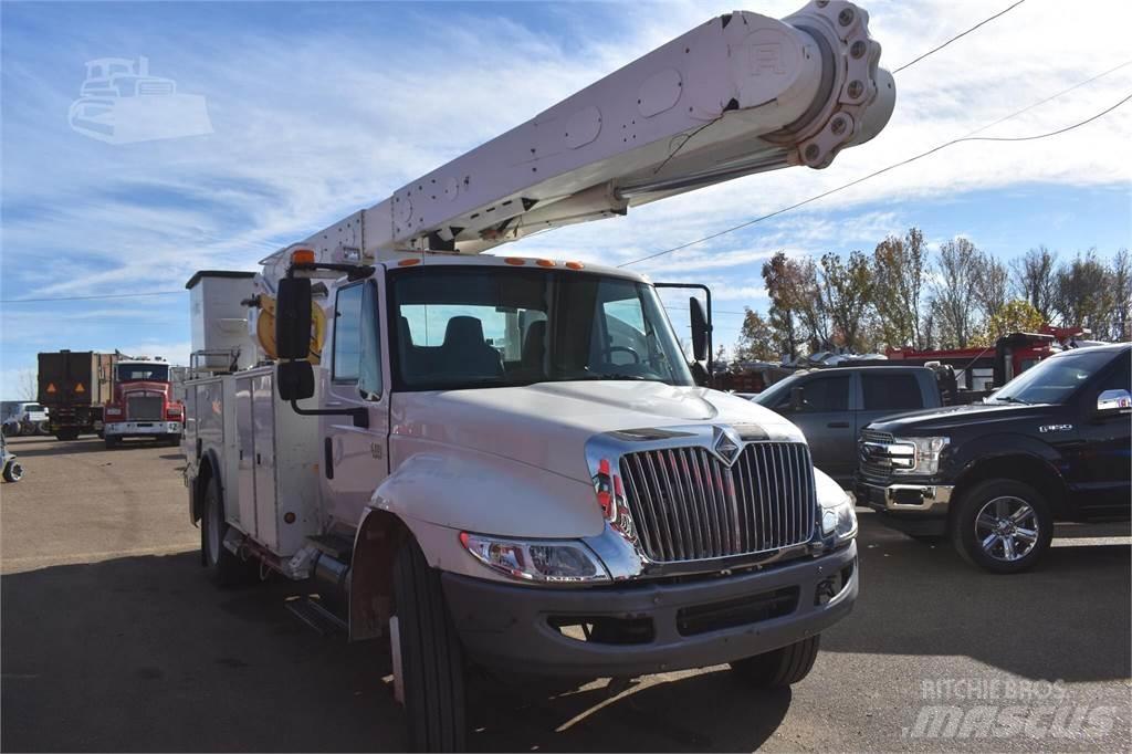Altec AM55E Εναέριες πλατφόρμες τοποθετημένες σε φορτηγό