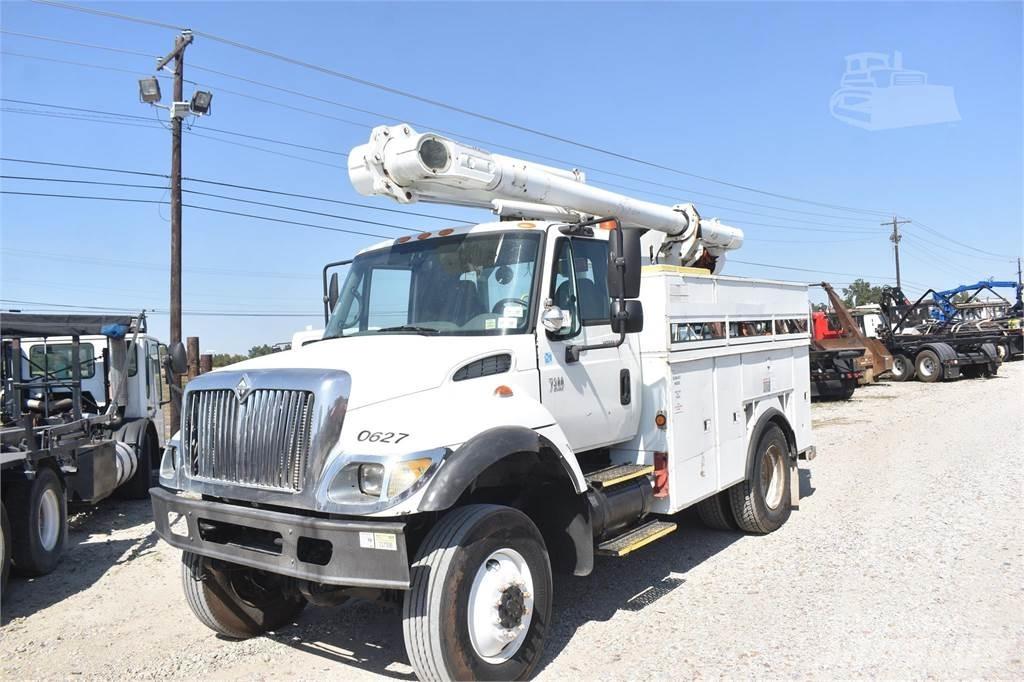 Altec L36A Εναέριες πλατφόρμες τοποθετημένες σε φορτηγό