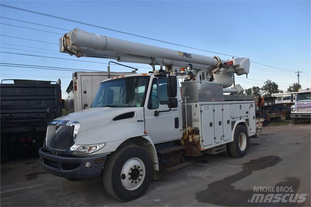 Altec L45M Εναέριες πλατφόρμες τοποθετημένες σε φορτηγό