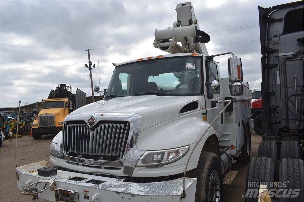 Altec TA37M Εναέριες πλατφόρμες τοποθετημένες σε φορτηγό