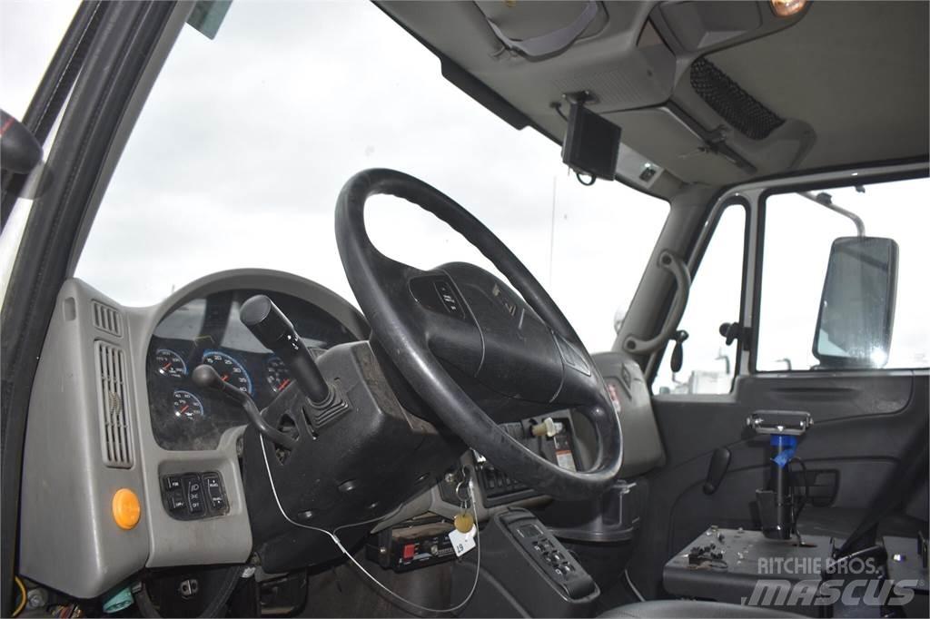 Altec TA37M Εναέριες πλατφόρμες τοποθετημένες σε φορτηγό