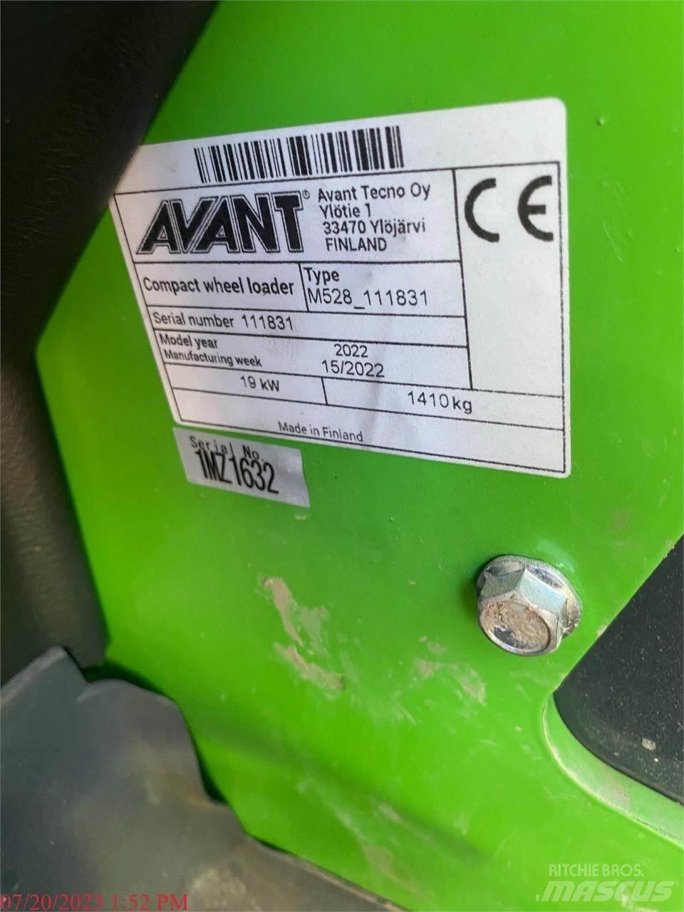 Avant 528 Φορτωτές με λάστιχα (Τροχοφόροι)