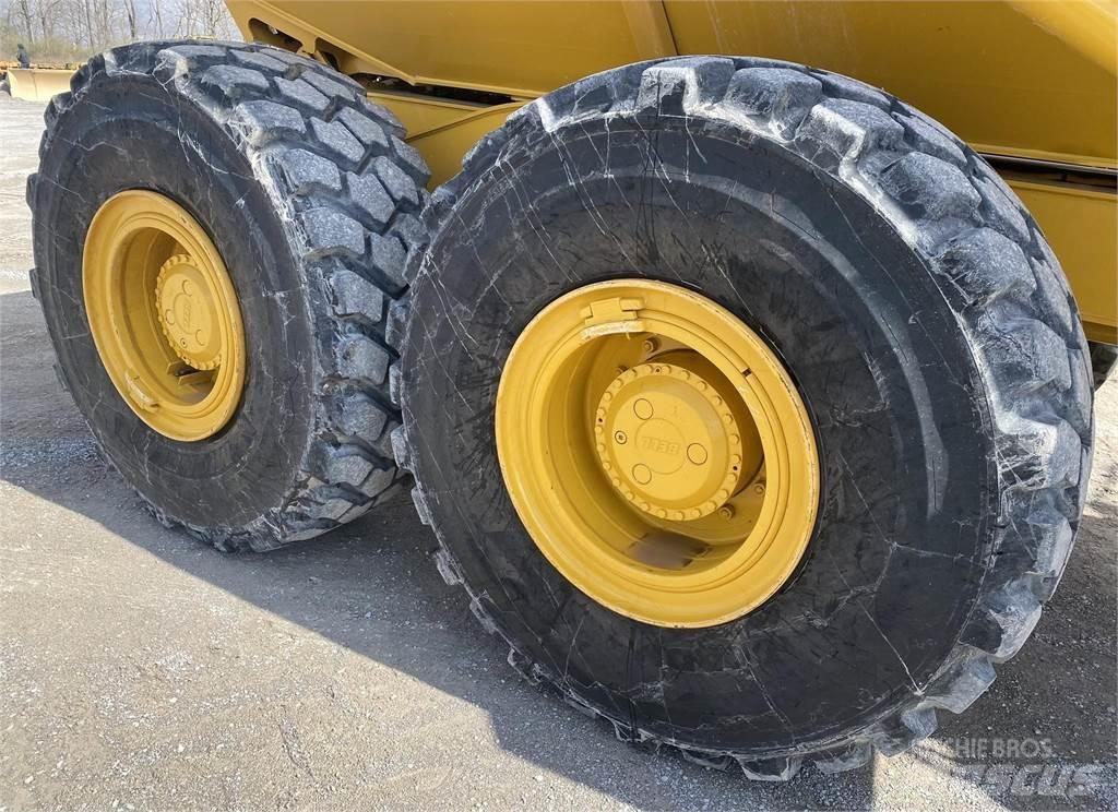 Bell B25E Σπαστό Dump Truck ADT