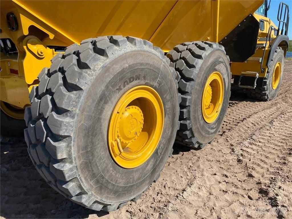 Bell B30E Σπαστό Dump Truck ADT
