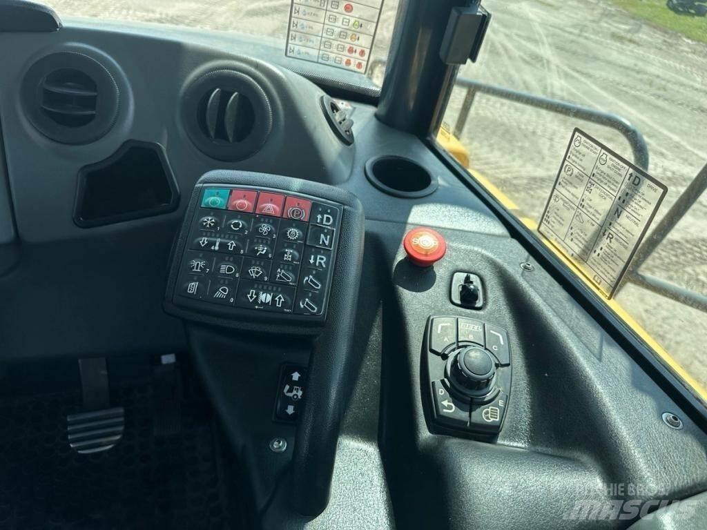 Bell B40E Σπαστό Dump Truck ADT