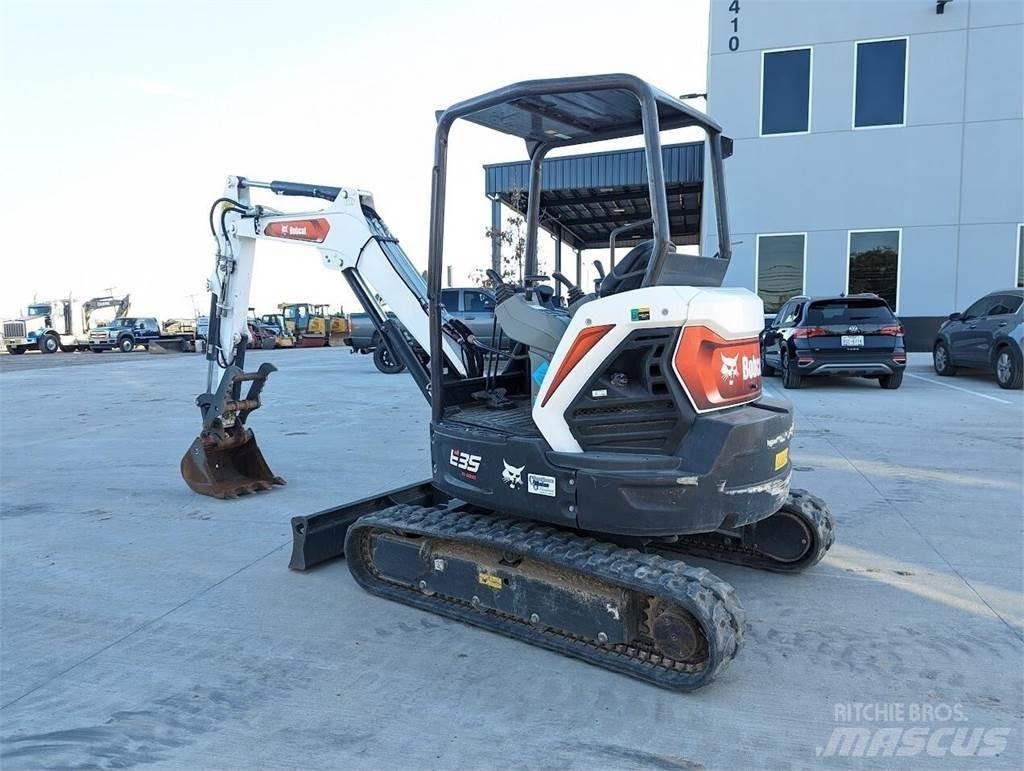 Bobcat E35R2 Εκσκαφάκι (διαβολάκι) < 7t