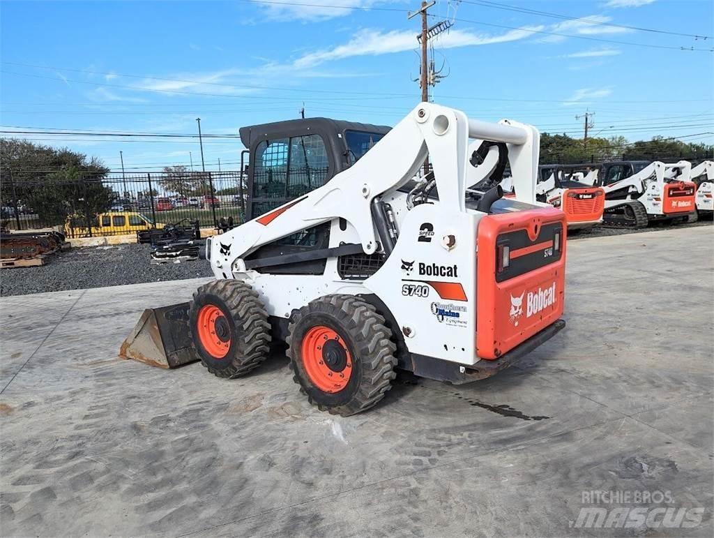 Bobcat S740 Φορτωτάκια