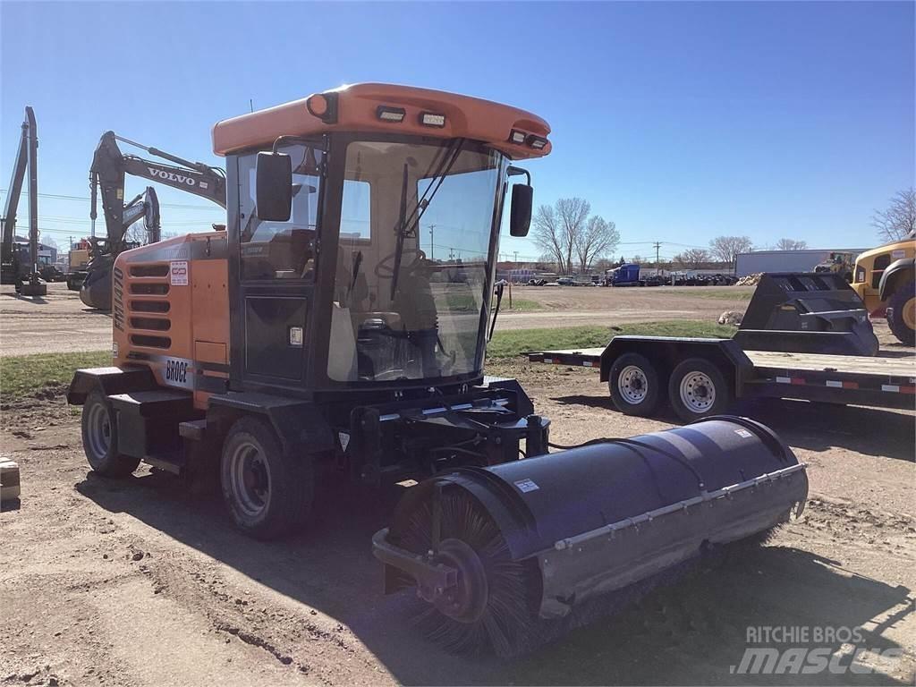 Broce FMJ470 Σκούπες