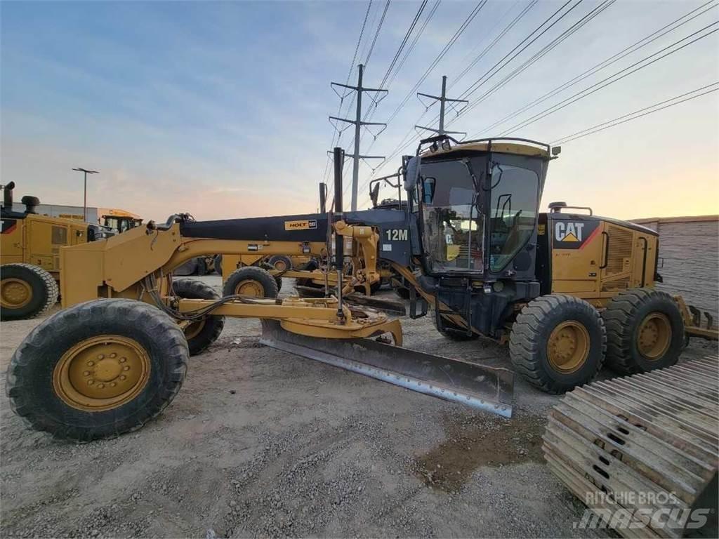CAT 12M Γκρέιντερς