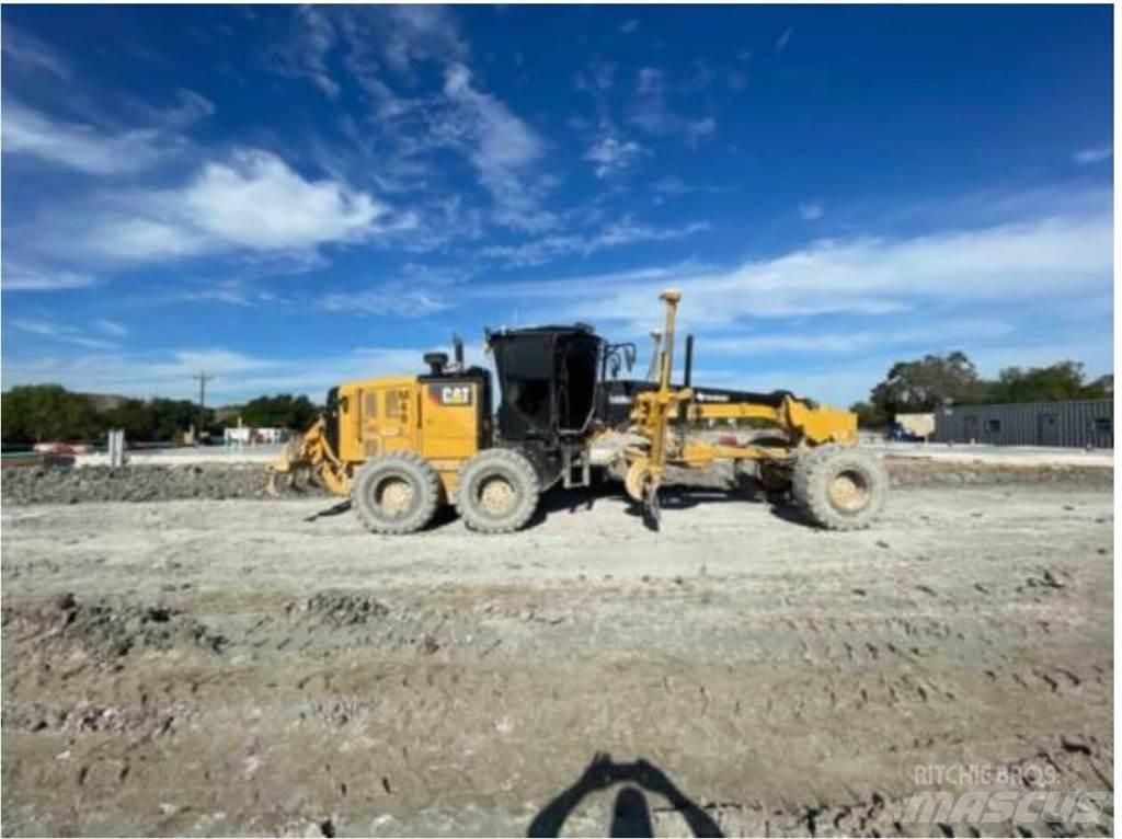 CAT 140M3 Γκρέιντερς