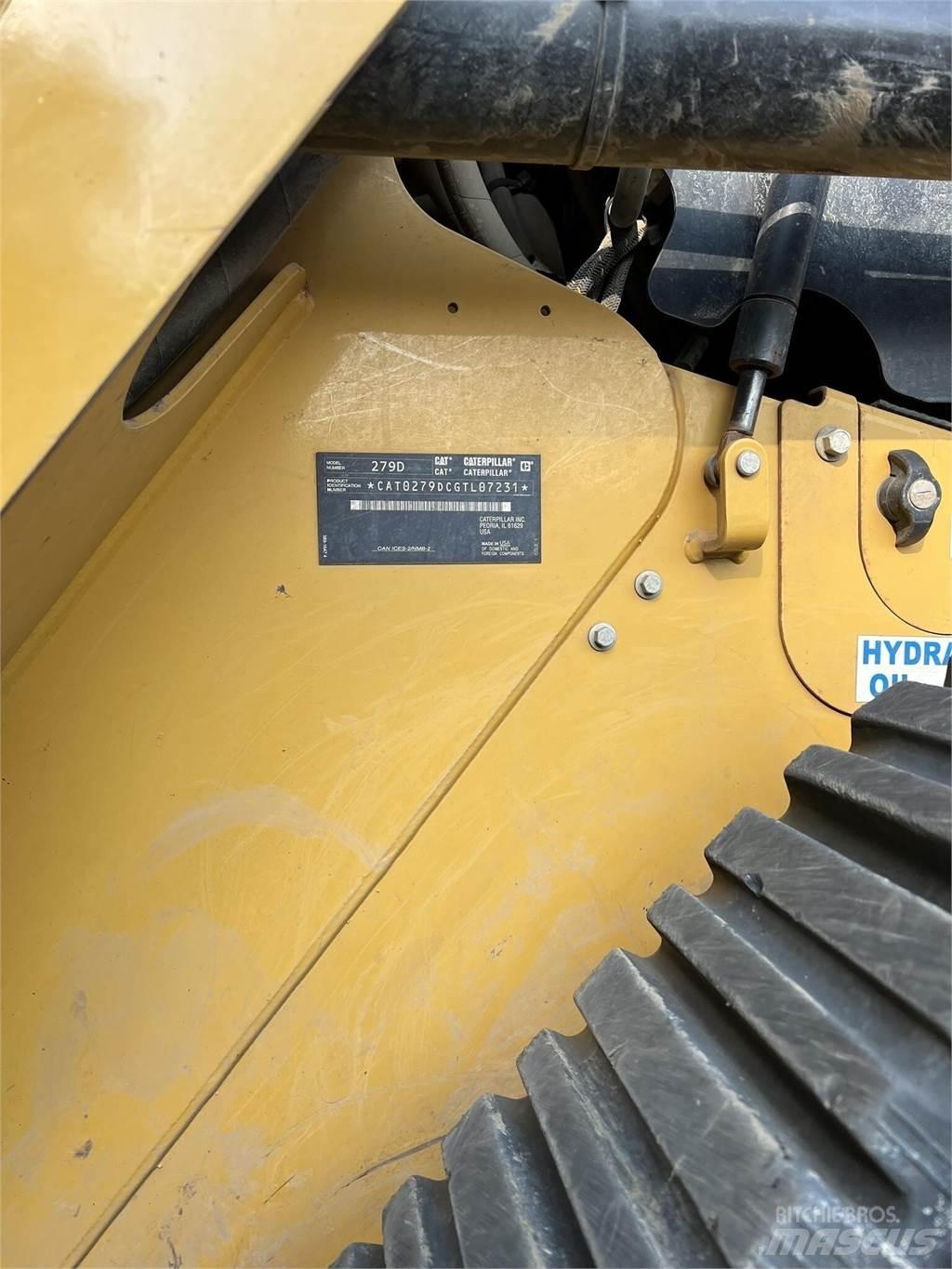 CAT 279D Φορτωτάκια