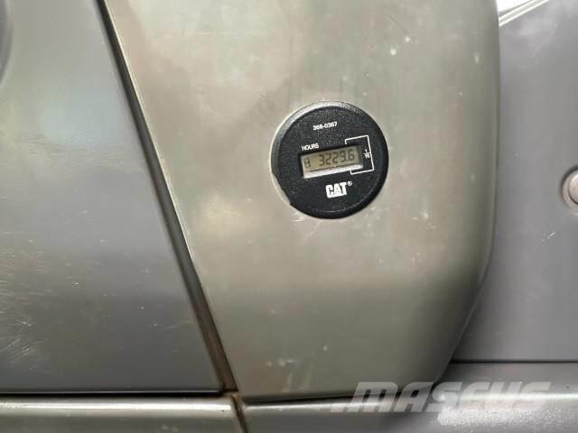 CAT 320DL Εκσκαφείς με ερπύστριες