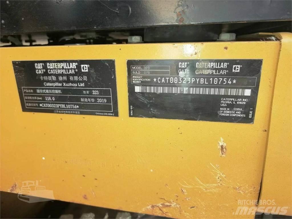 CAT 323 Εκσκαφείς με ερπύστριες