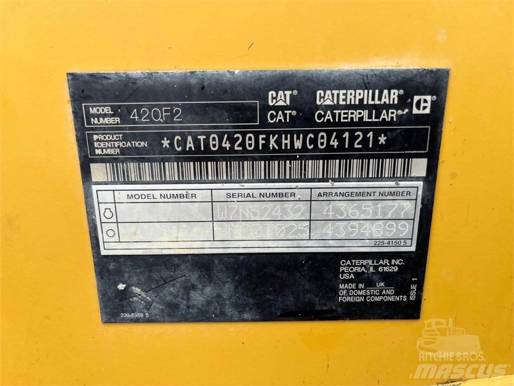 CAT 420F2 Εκσκαφείς Φορτωτές τύπου JCB
