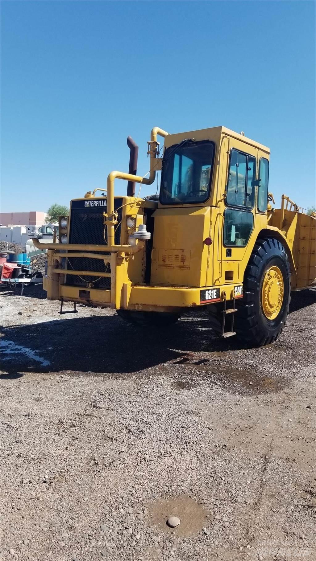 CAT 621E Ρυμούλκες βυτίων
