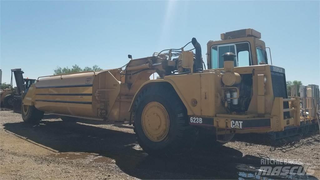 CAT 623B Ρυμούλκες βυτίων