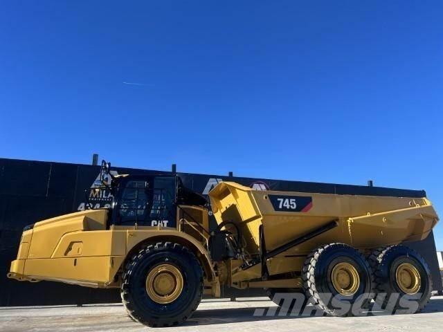 CAT 745 Σπαστό Dump Truck ADT
