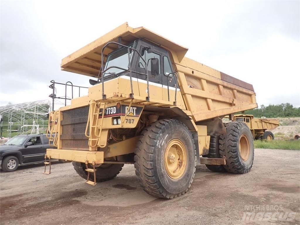 CAT 773D Σπαστό Dump Truck ADT