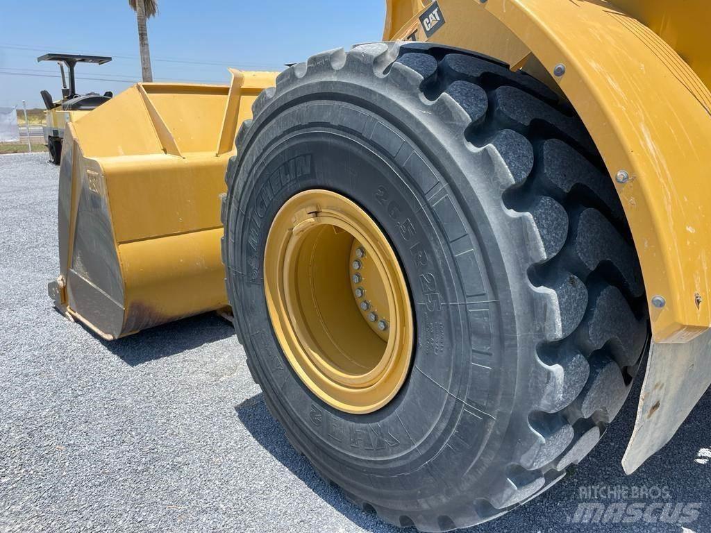 CAT 972M Φορτωτές με λάστιχα (Τροχοφόροι)