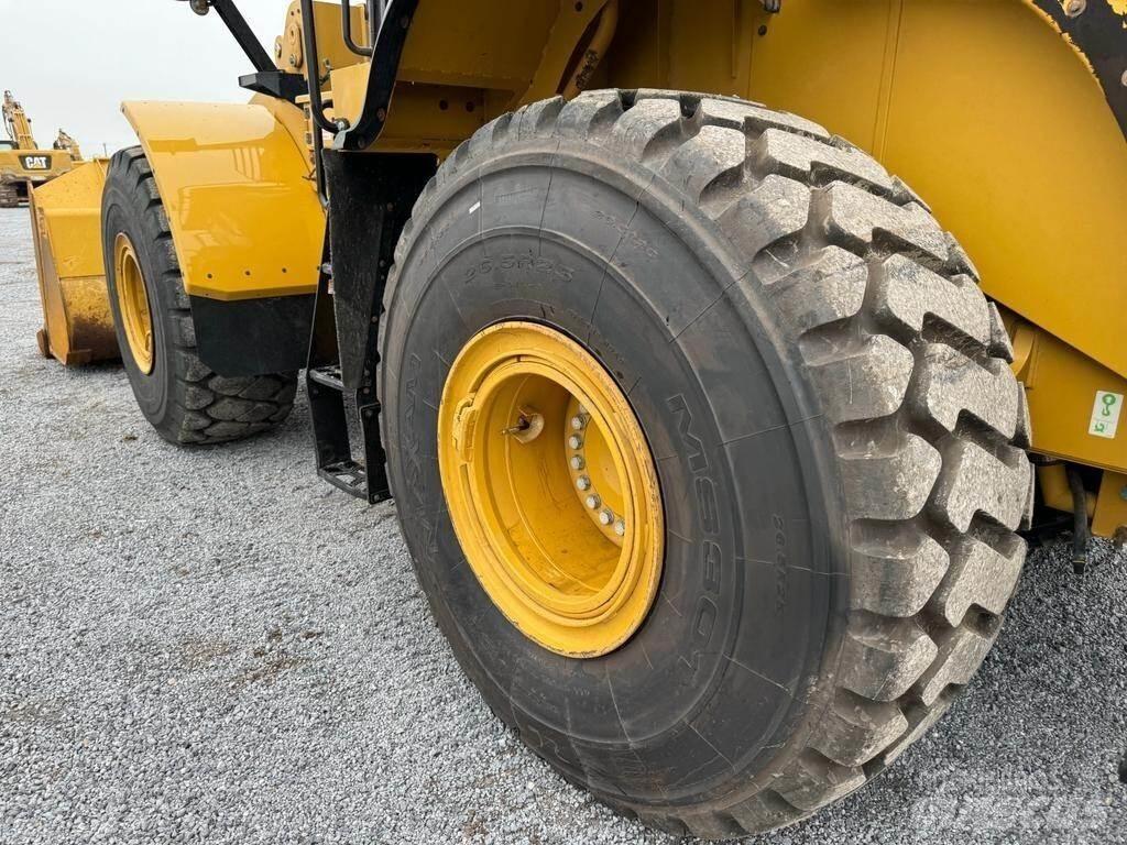 CAT 972M Φορτωτές με λάστιχα (Τροχοφόροι)