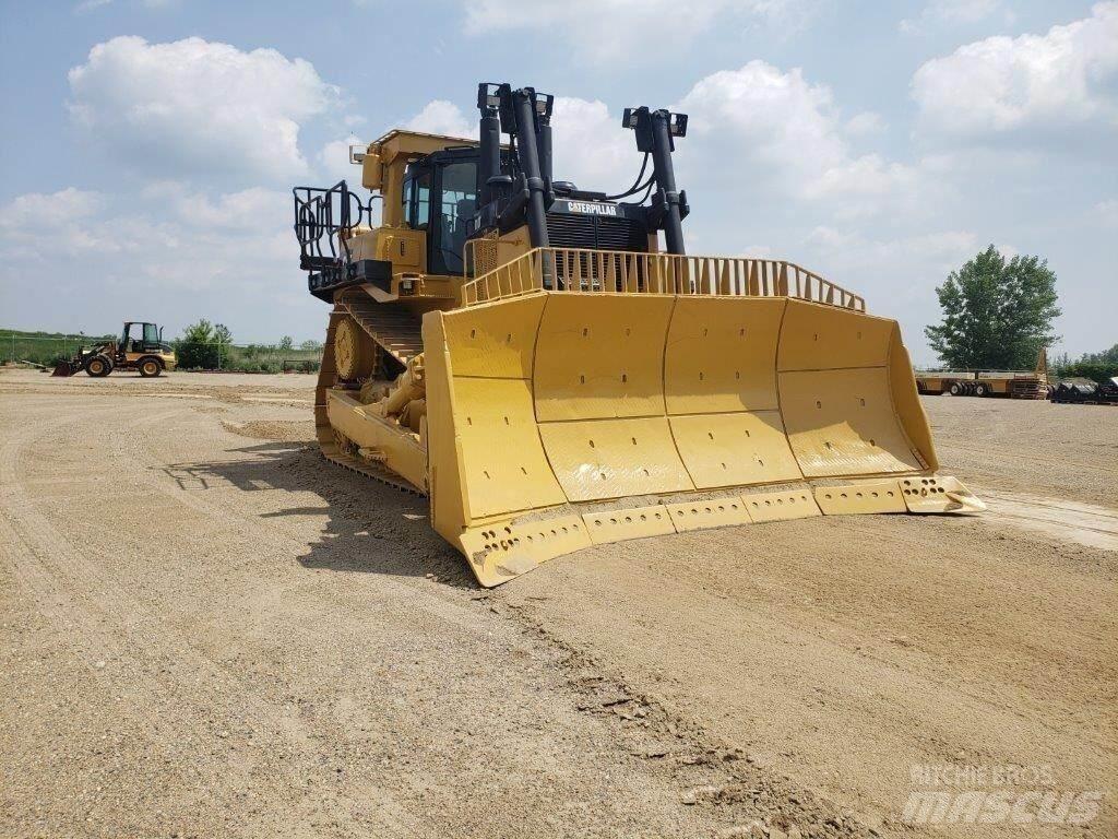 CAT D10T Μπουλντόζες με ερπύστριες