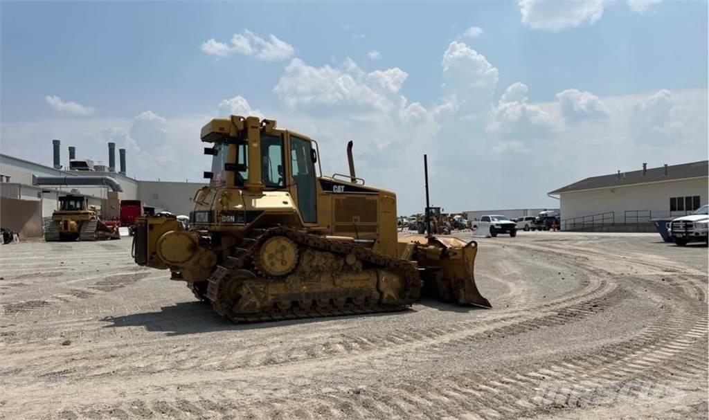 CAT D6N XL Μπουλντόζες με ερπύστριες