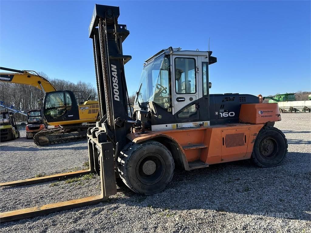 Doosan D160S-7 Περονοφόρα ανυψωτικά κλαρκ - άλλα