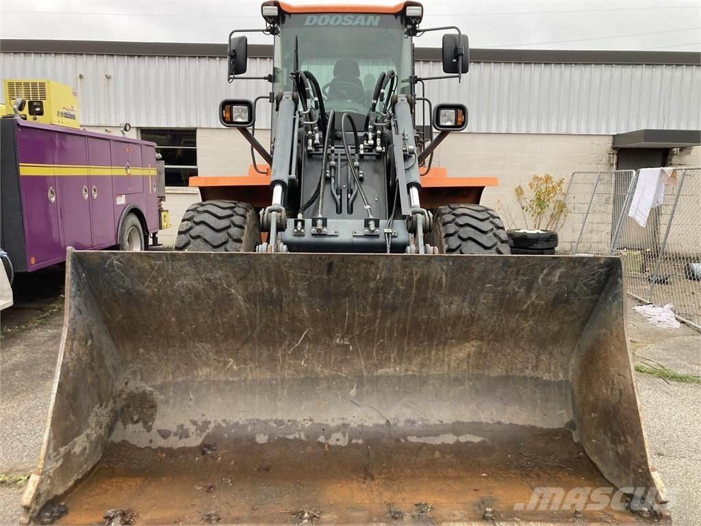 Doosan DL200TC-5 Φορτωτές με λάστιχα (Τροχοφόροι)