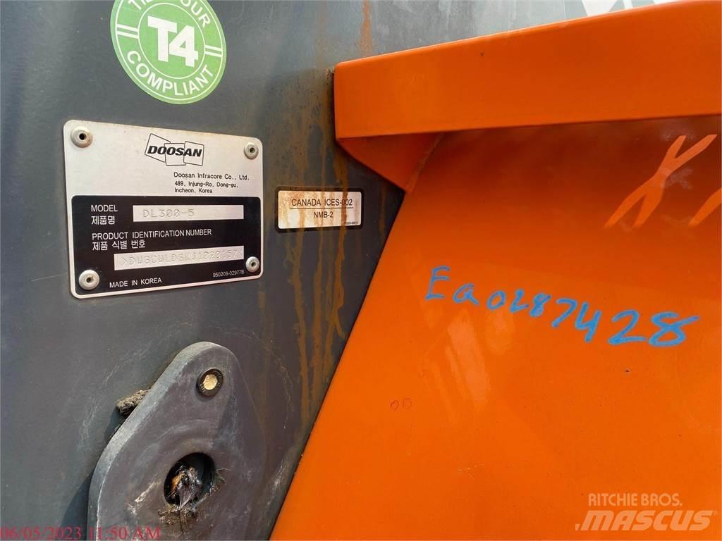 Doosan DL300-5 Φορτωτές με λάστιχα (Τροχοφόροι)
