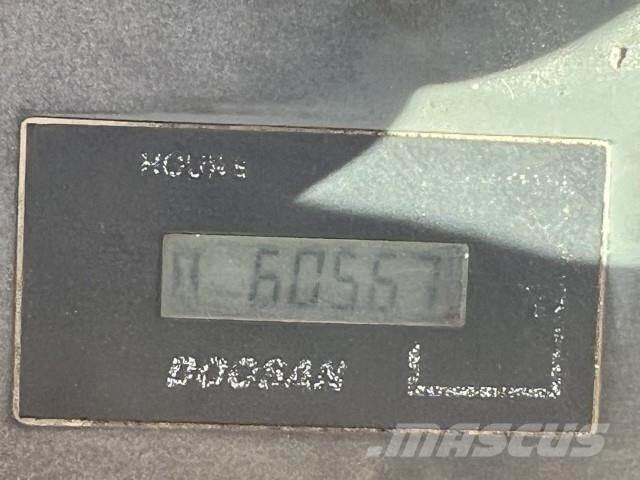 Doosan DX225 LC Εκσκαφείς με ερπύστριες