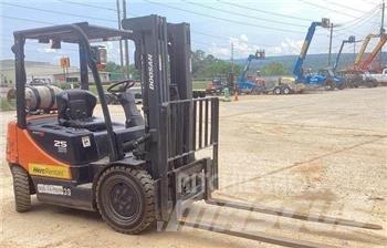 Doosan G25P-5 Περονοφόρα ανυψωτικά κλαρκ - άλλα