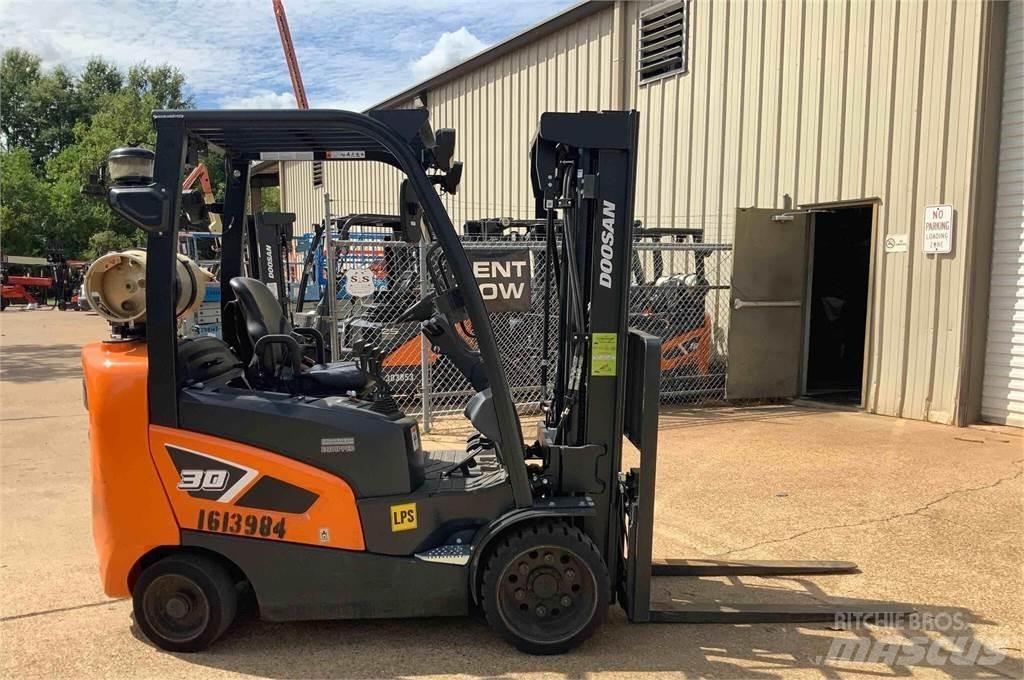 Doosan GC30S-9 Περονοφόρα ανυψωτικά κλαρκ - άλλα