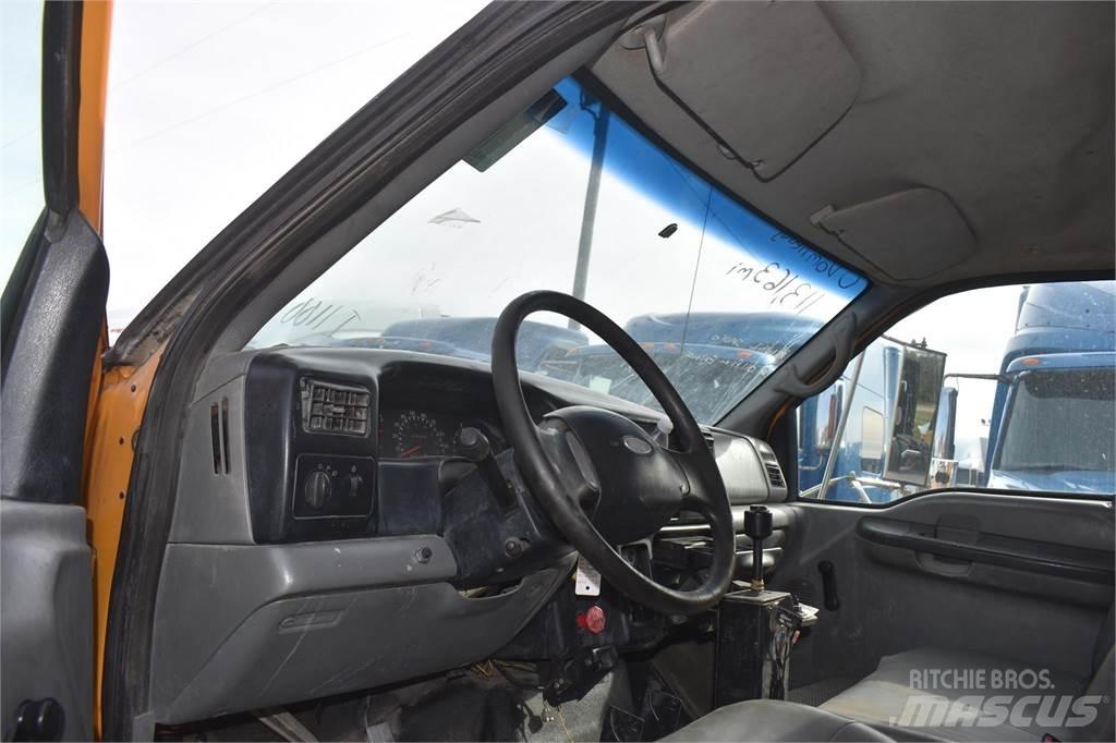 Ford F750 Φορτηγά Ανατροπή