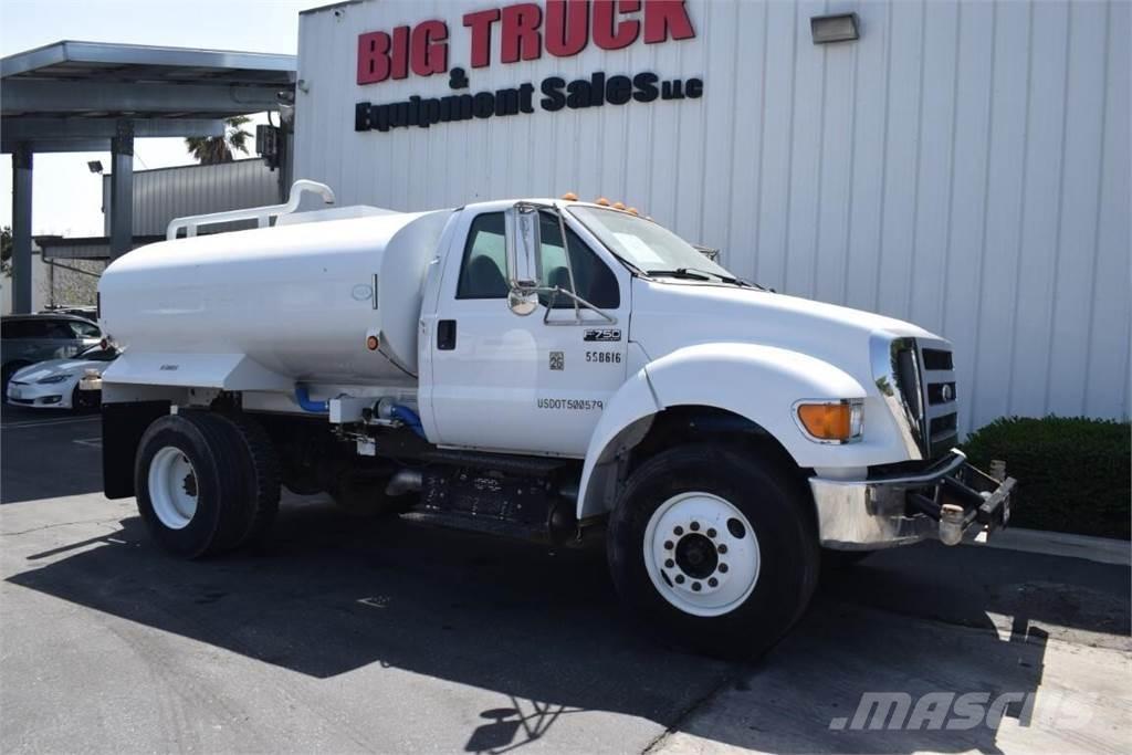 Ford F750 Βυτιοφόρα φορτηγά